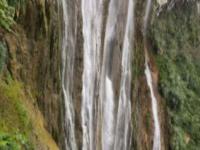 滴水崖瀑布生態旅游風景區湖北景點