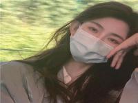 自貢女伴游靚麗車模堵聰汶