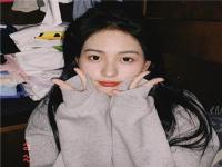 平頂山導游時尚空姐梅穎亦