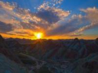 永登縣苦水鎮丹霞自駕游營地甘肅景點