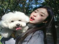 昌吉伴游花店BOSS鍾盼香