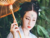 想要旅游的時候有一個漂亮的女伴，可以選擇去找伴游兼職工作室