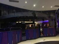 夜場招聘男模第一次見吳謝宇時(shí)經(jīng)理帶隊(duì)經(jīng)理會(huì)睜一只眼閉一只眼(組圖)